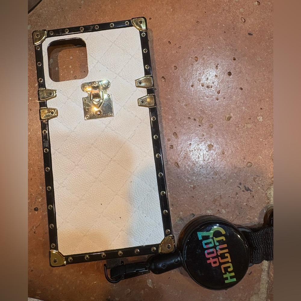 iPhone 12 trunk case with clutch loop